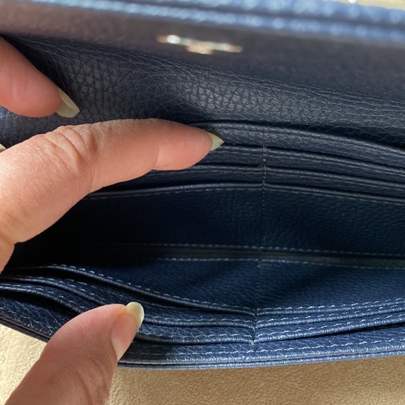 Calvin Klein wallet - Picture 6 of 9